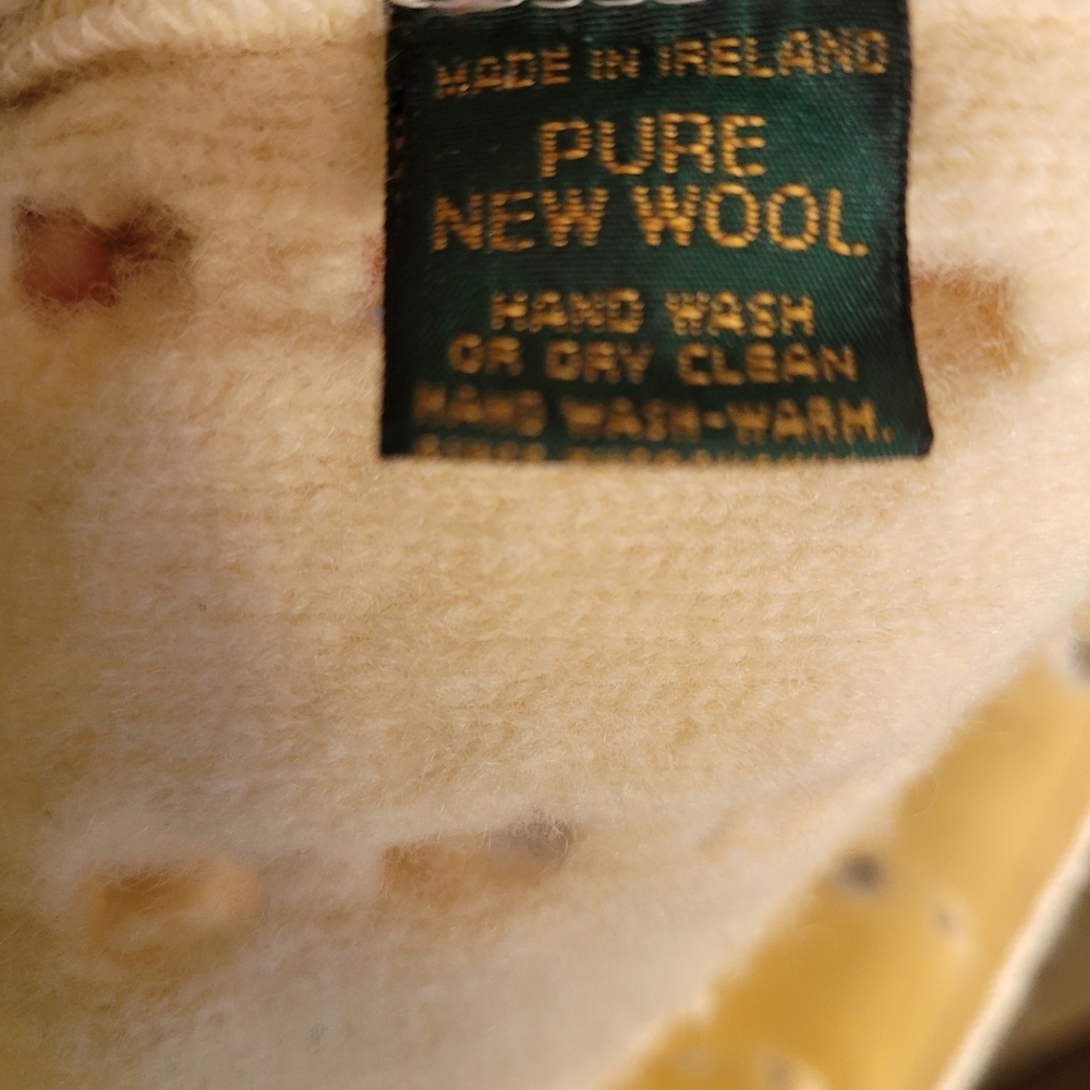 SoLD Gaeltarra Ireland Vintage Avonguard Unique Rare Cream Wool Sweater - Picture 5 of 8